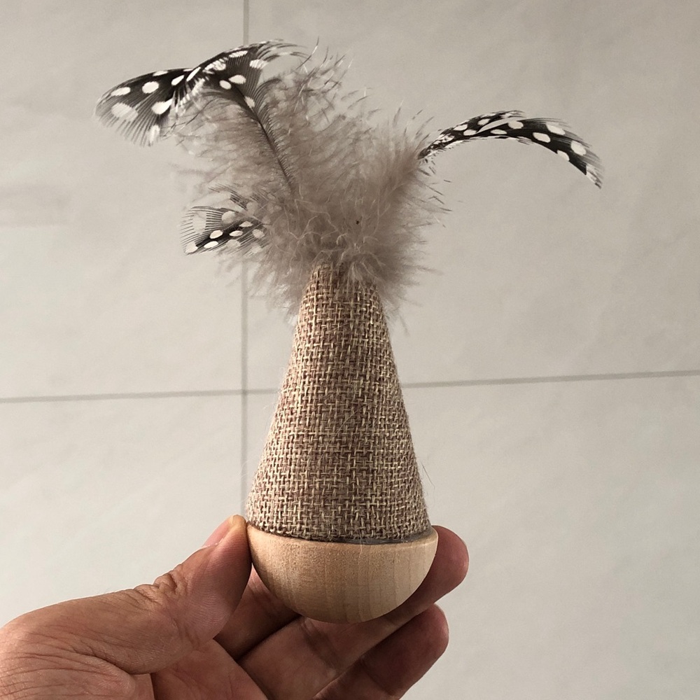 Natural Burlap & Feather Cat Toy - Beige